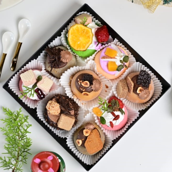 Moshi Mochi 4 - By Farida Taher
